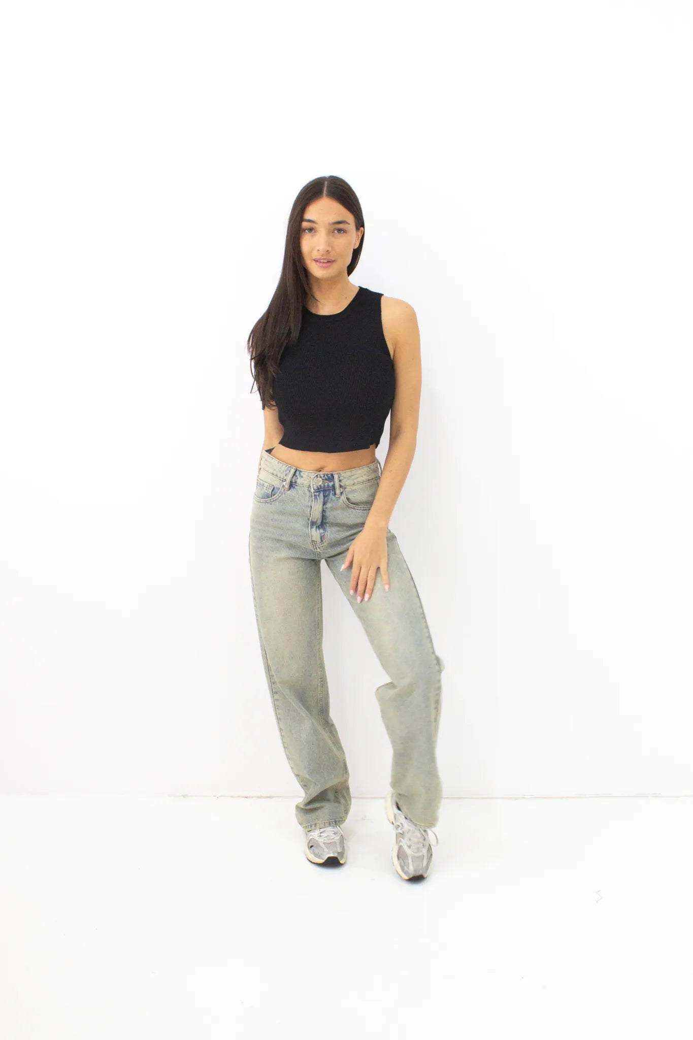 Amainu straight leg jeans